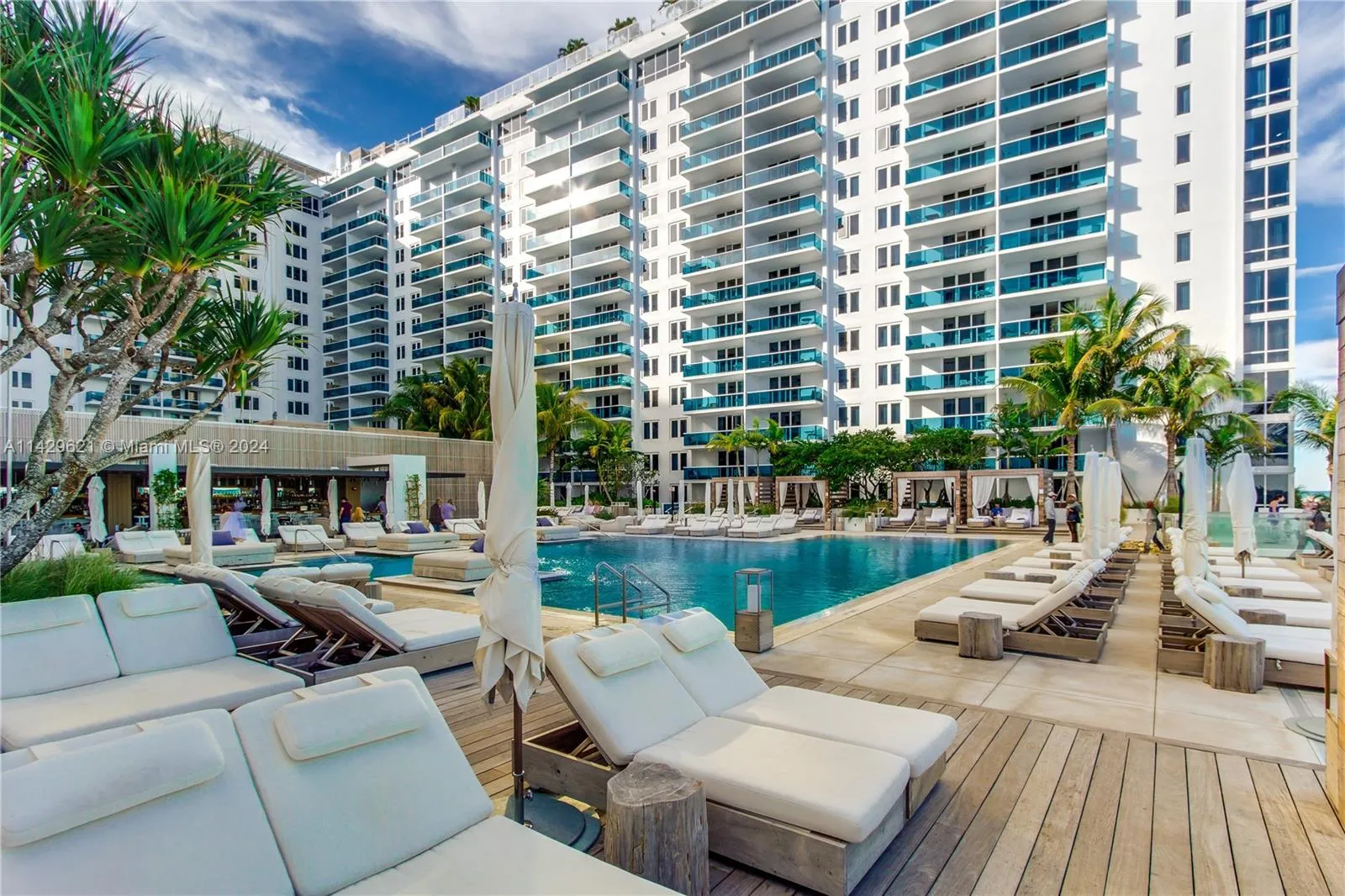 102 24th St # 1108, Miami Beach FL 33139