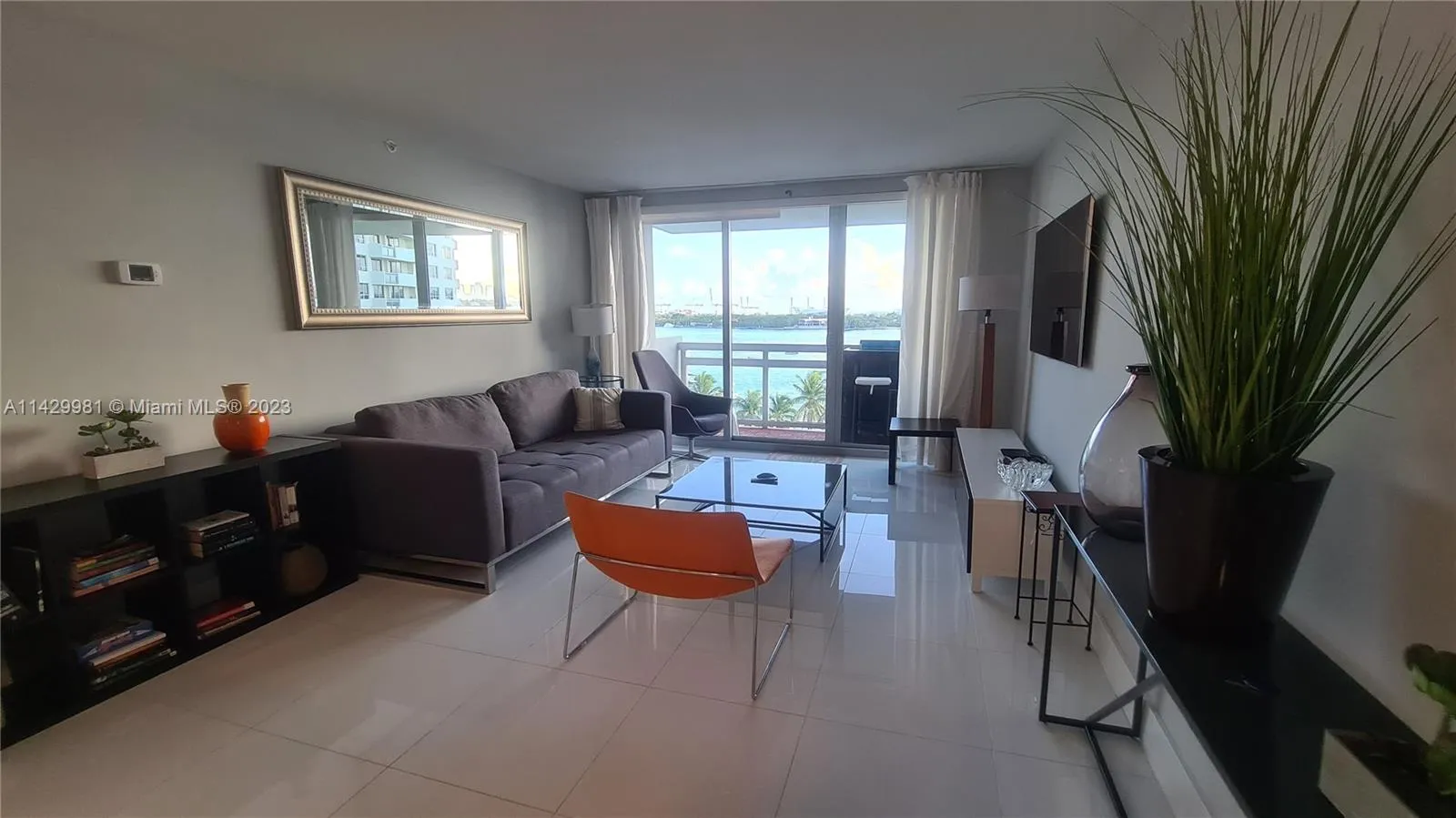 1500 Bay Rd # 818S, Miami Beach FL 33139