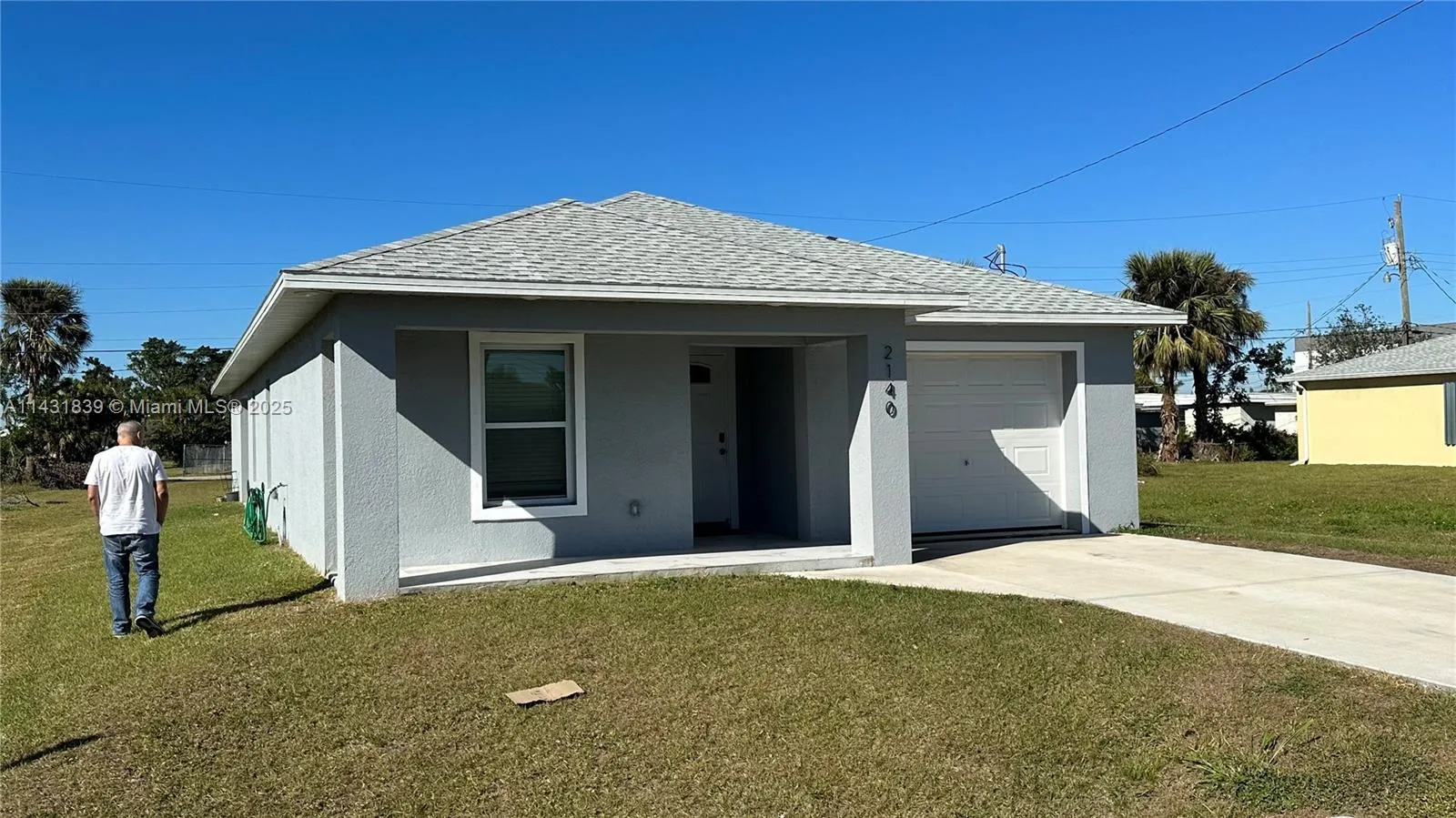 3428 N Jeffcott ST, Fort Myers FL 33916