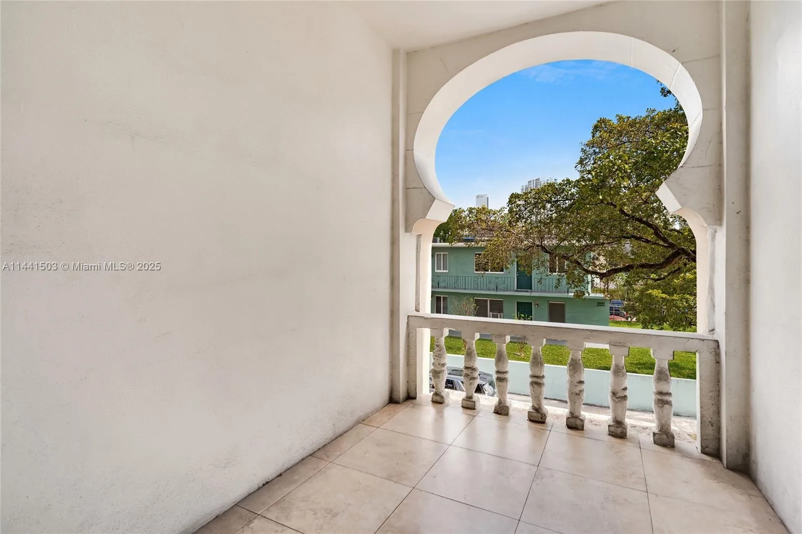 440 SW 5th Ave, Miami FL 33130
