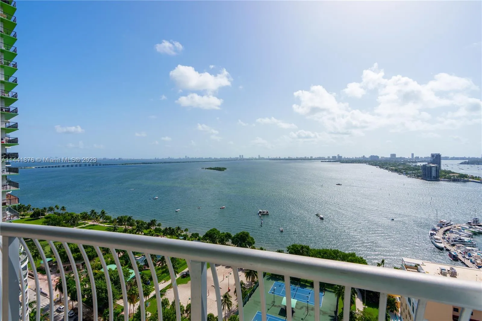 2 bedroom 2 bath for rent at 1750 N Bayshore Dr # 2401, Miami FL 33132