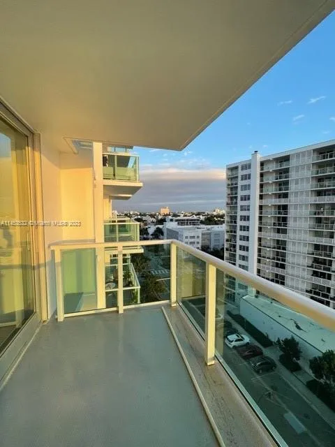 1000 West Ave # 927, Miami Beach FL 33139