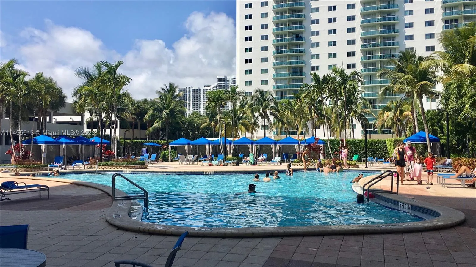 19370 Collins Ave # 119, Sunny Isles Beach FL 33160
