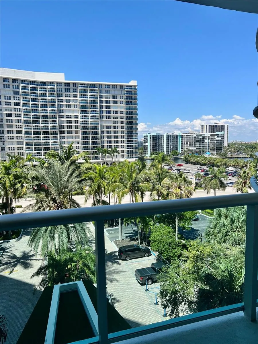 3801 S Ocean Dr # 6S, Hollywood FL 33019