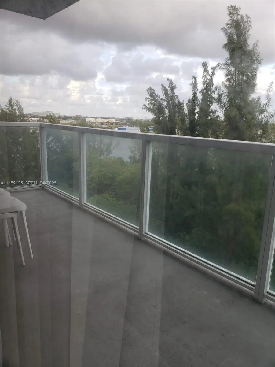 5077 NW 7th St # 903, Miami FL 33126