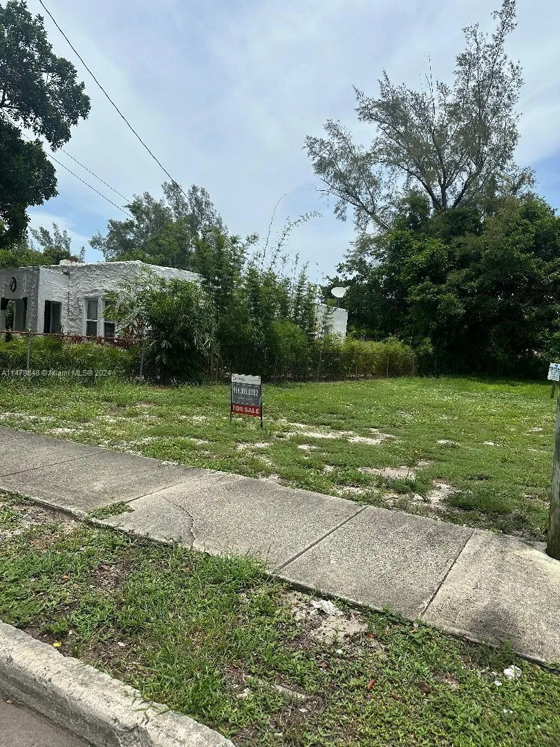 3508 Greenwood Ave, West Palm Beach FL 33407