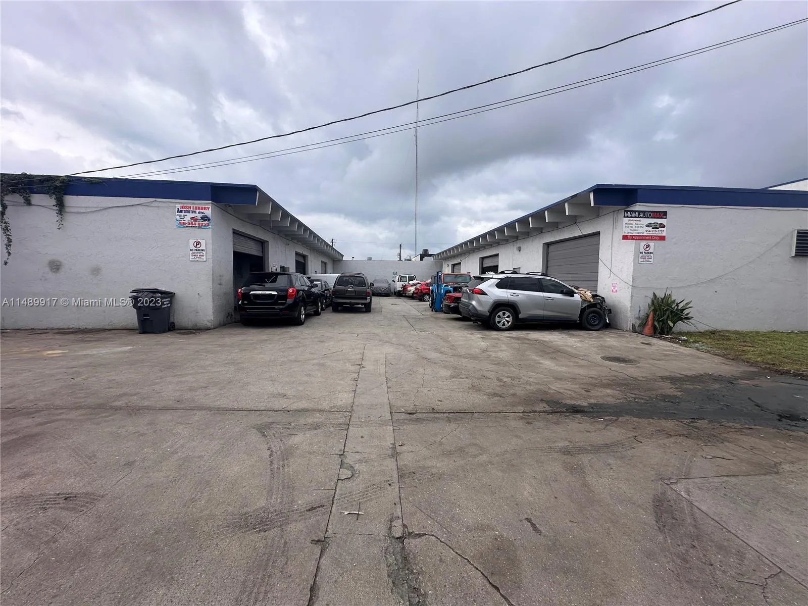 5660-5718 Rodman St, Hollywood FL 33023