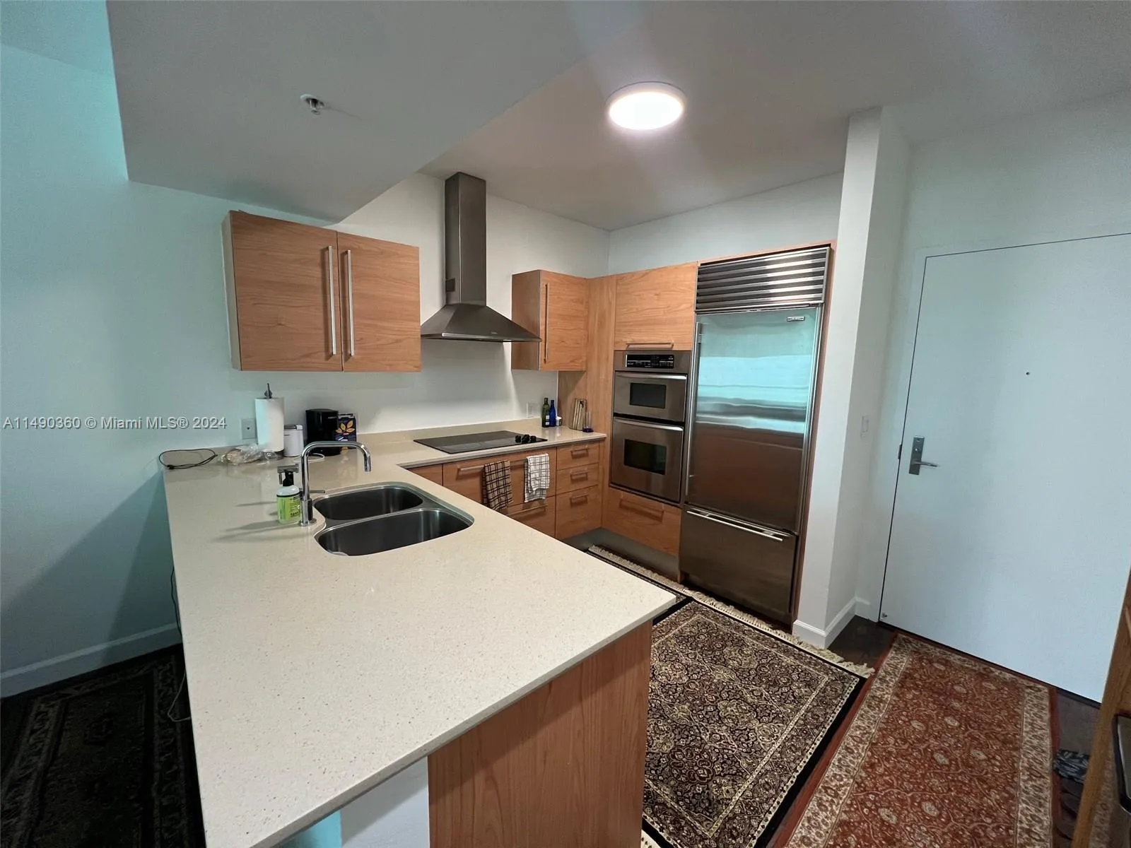 218 SE 14th Street # 1806, Miami FL 33131