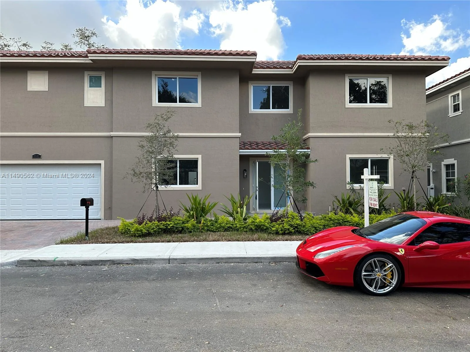 3562 Forest View Cir, Dania Beach FL 33312