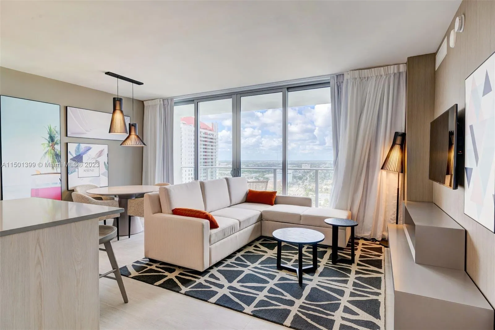 1 bedroom 1 bath for rent at 4010 S Ocean Dr # R2106, Hollywood FL 33019