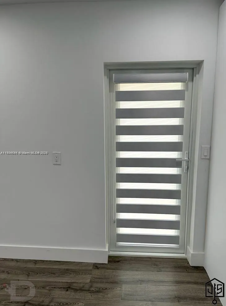 2100 SW 100th Ave # 1, Miami FL 33165