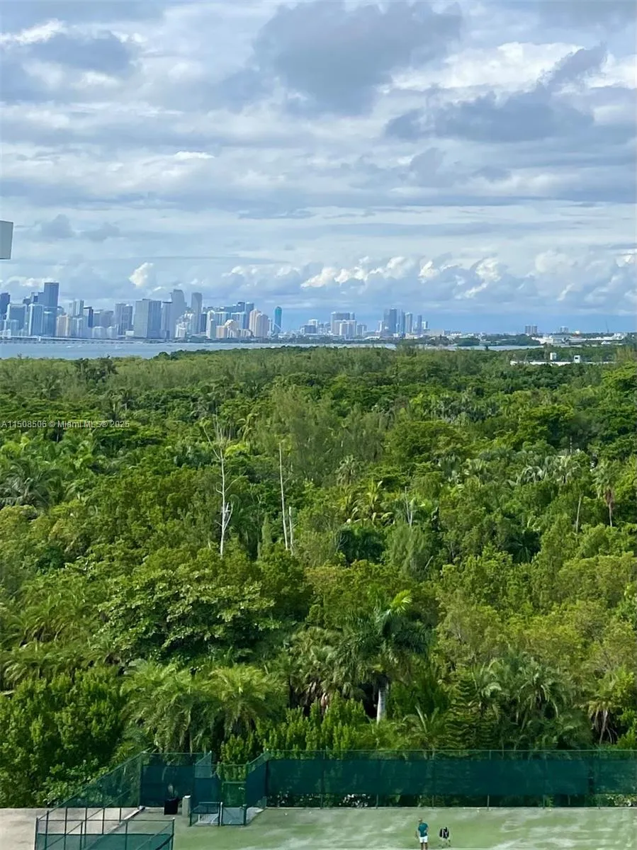 2 bedroom 2 bath for rent at 199 Ocean Lane Dr # 1112, Key Biscayne FL 33149