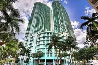 1 bedroom 1 bath for sale at 1900 N Bayshore Dr # 508, Miami FL 33132