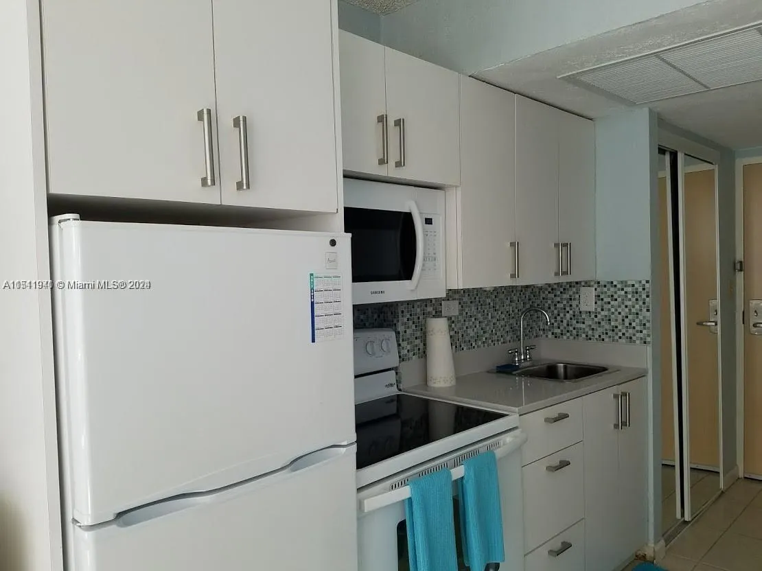 19201 COLLINS AVE # 744, Sunny Isles Beach FL 33160