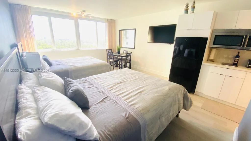 19201 Collins Ave # 742, Sunny Isles Beach FL 33160