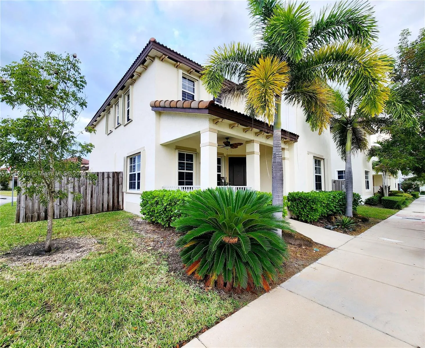 11487 SW 247th St, Miami FL 33032