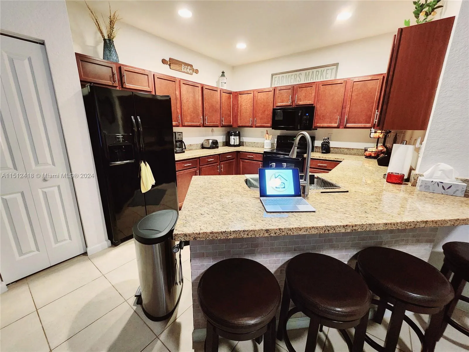 11487 SW 247th St, Miami FL 33032