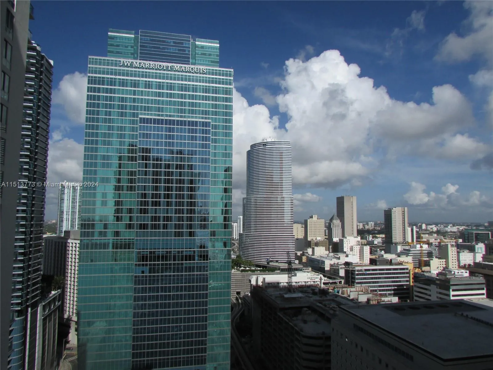 300 S Biscayne Blvd # 2709, Miami FL 33131