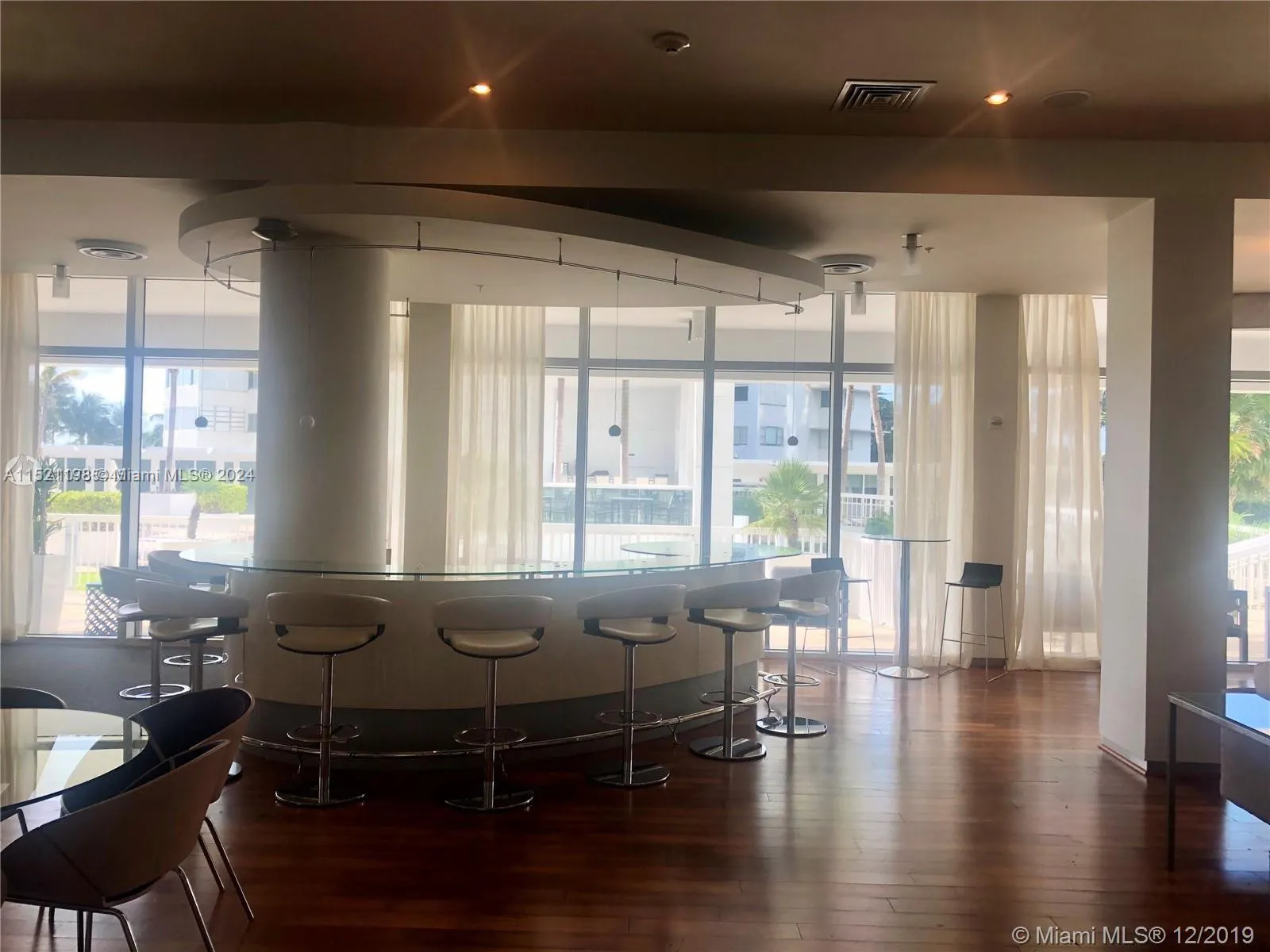 10275 Collins Ave # 230, Bal Harbour FL 33154