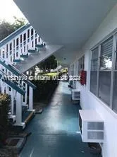 1 bedroom 1 bath for sale at 153 Berkshire G # 153, West Palm Beach FL 33417
