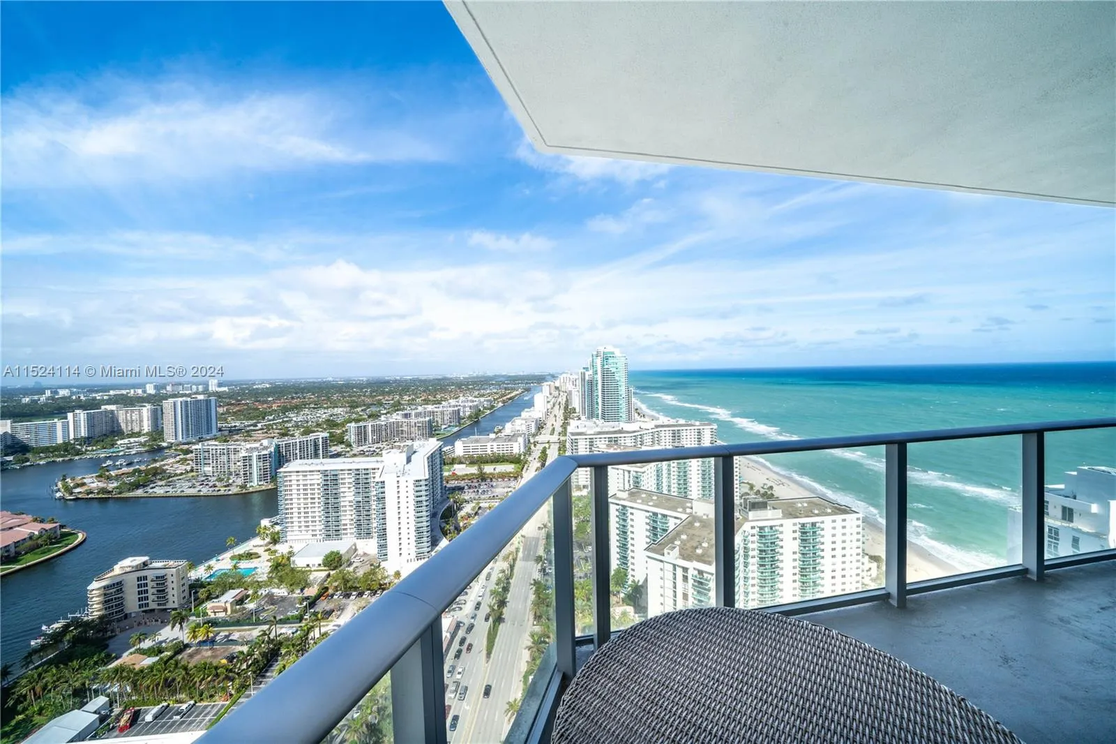 1 bedroom 1 bath for sale at 4111 S Ocean Dr # 3112, Hollywood FL 33019