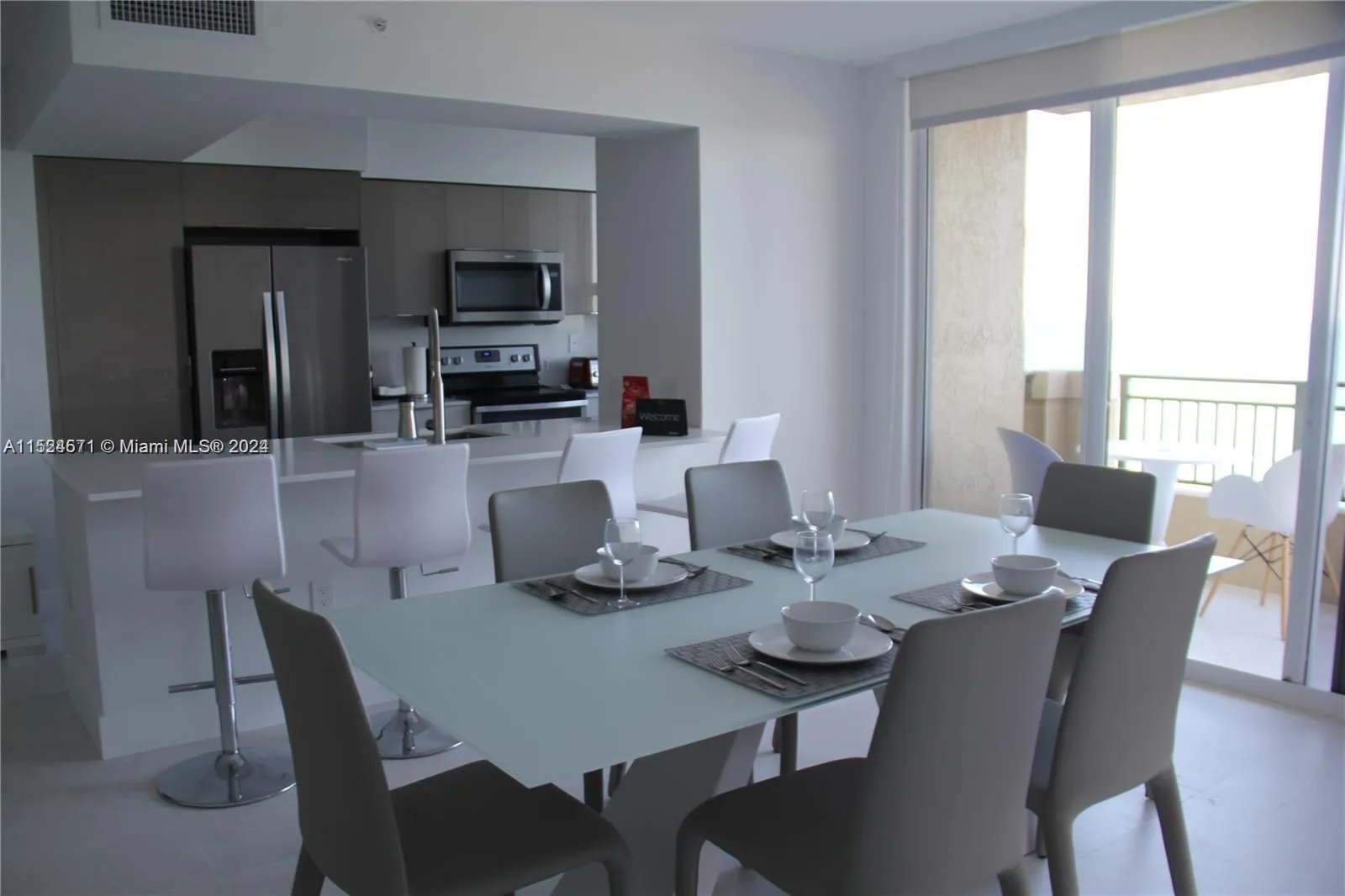 2080 S Ocean Dr # 511, Hallandale Beach FL 33009