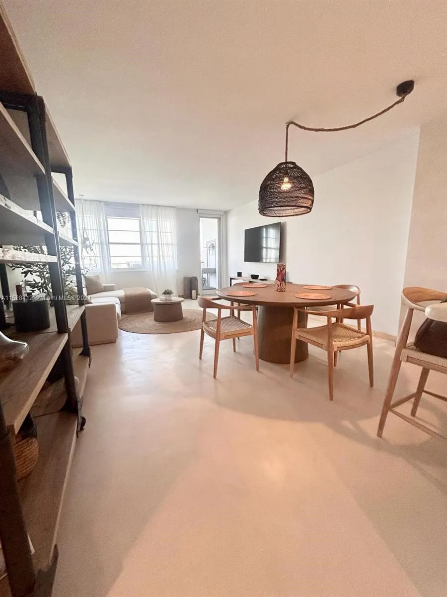 100 Lincoln Rd # 1543, Miami Beach FL 33139