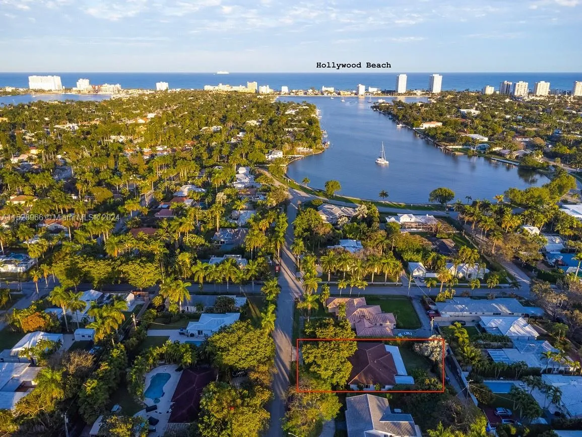 1310 Jackson St # 1310, Hollywood FL 33019