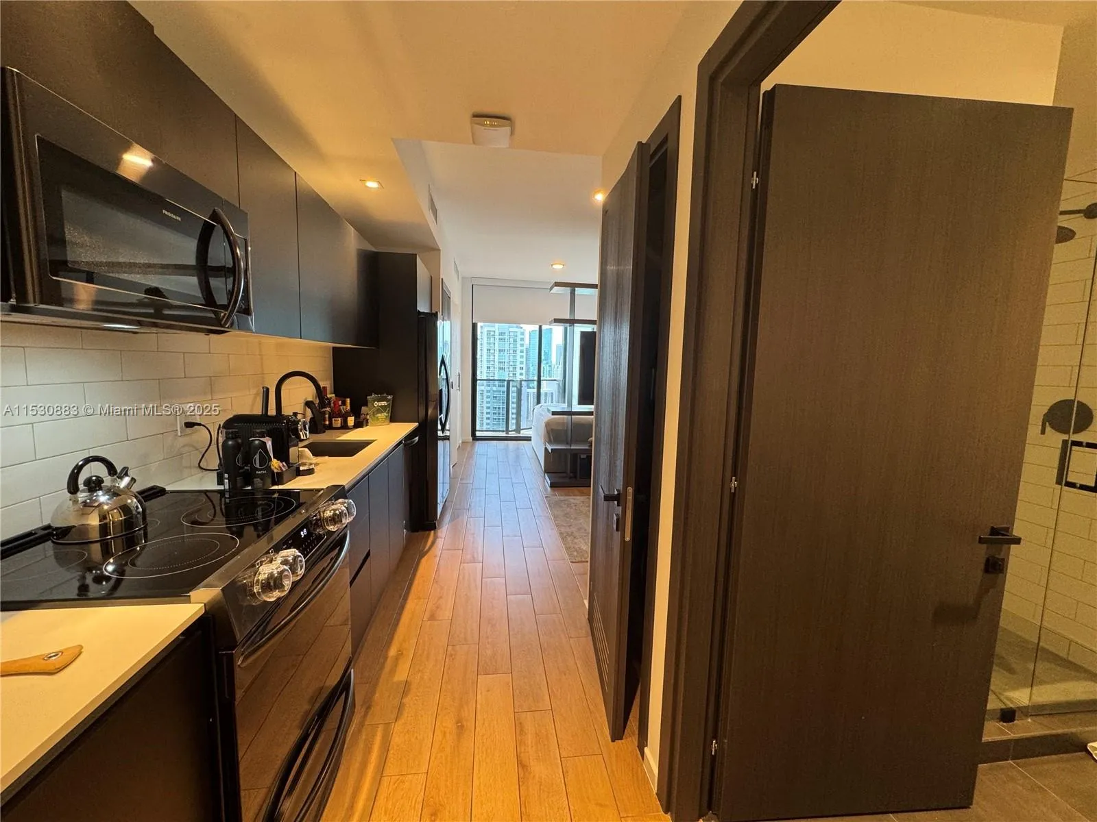 1 bath for sale at 398 NE 5th St # 3813, Miami FL 33132