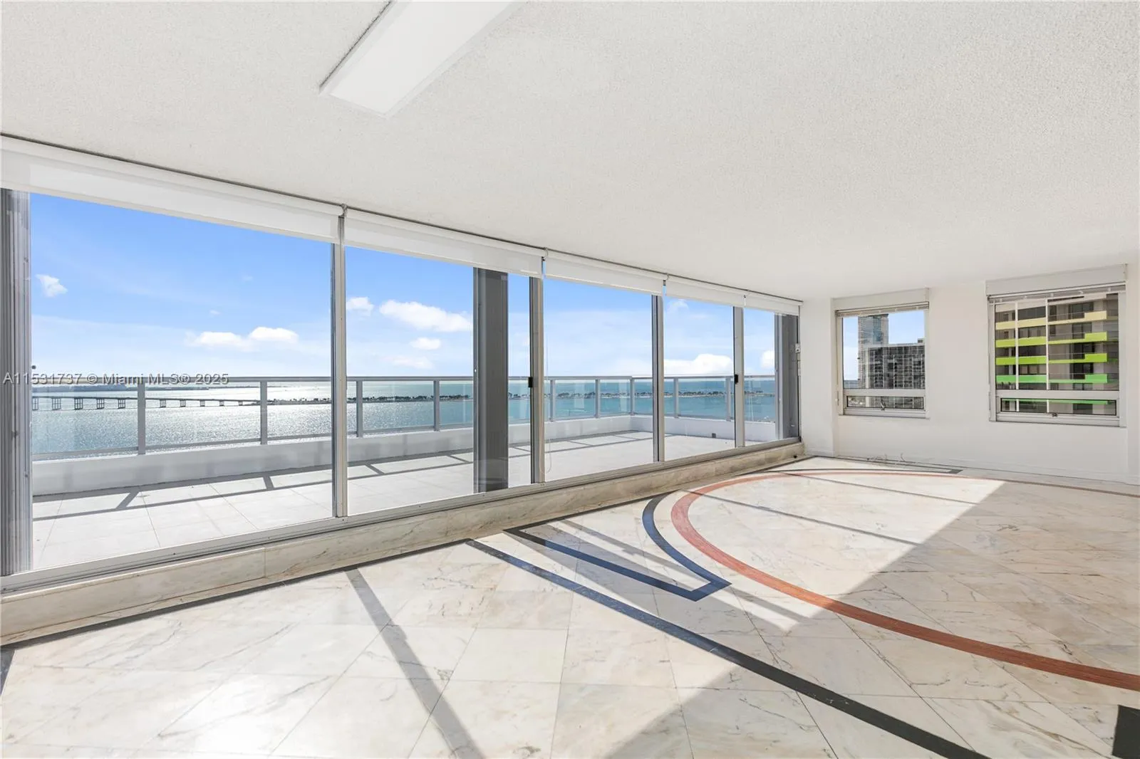 1541 Brickell Ave, Miami FL 33129