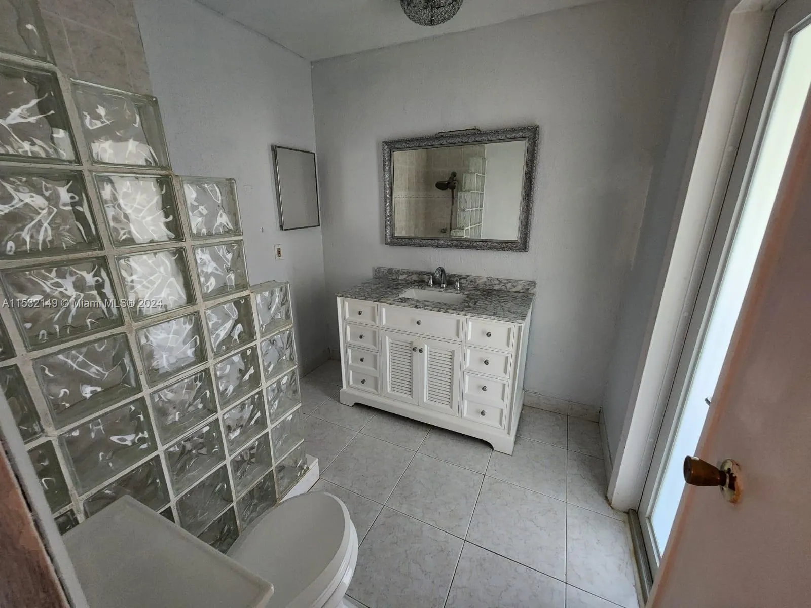 10551 Sunset Strip, Sunrise FL 33322