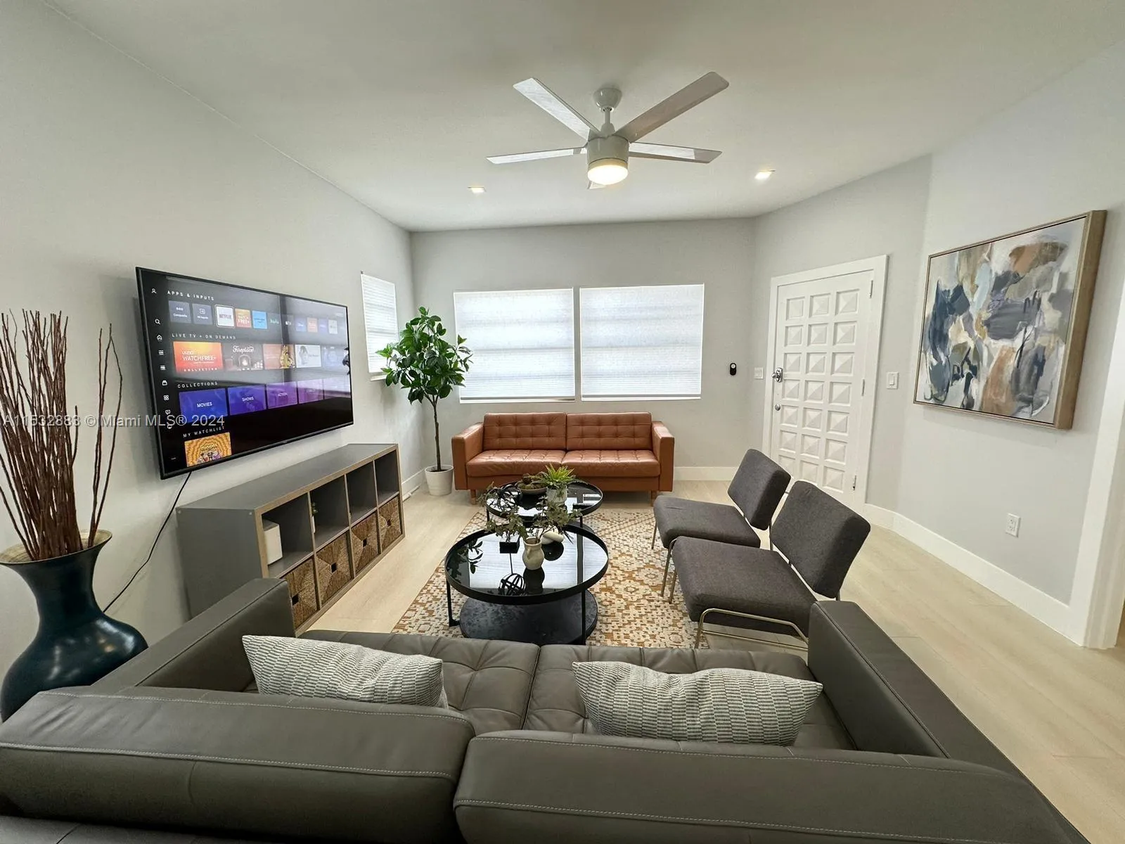 994 NW 2nd St, Miami FL 33128