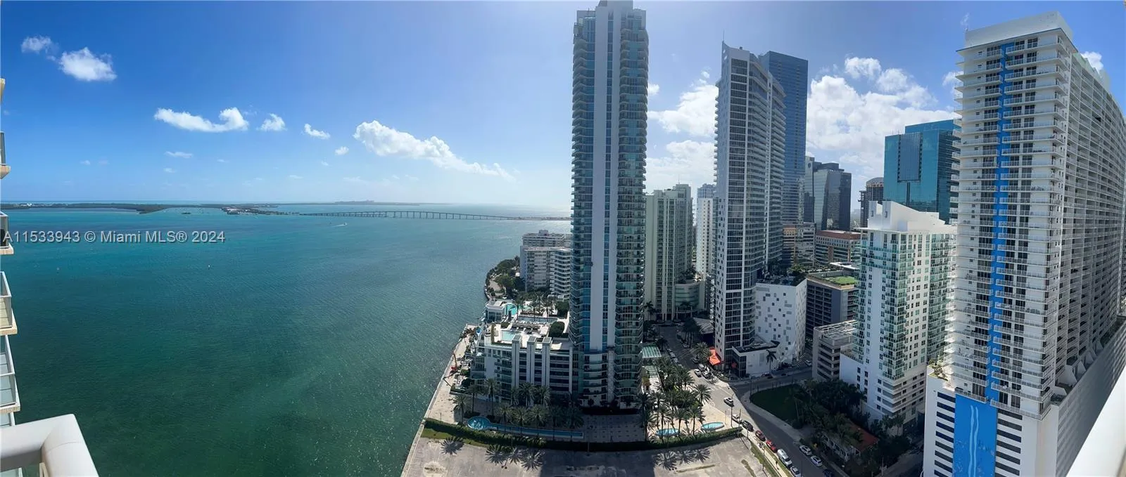 2 bedroom 2 bath for rent at 1155 Brickell Bay Dr # 2809, Miami FL 33131