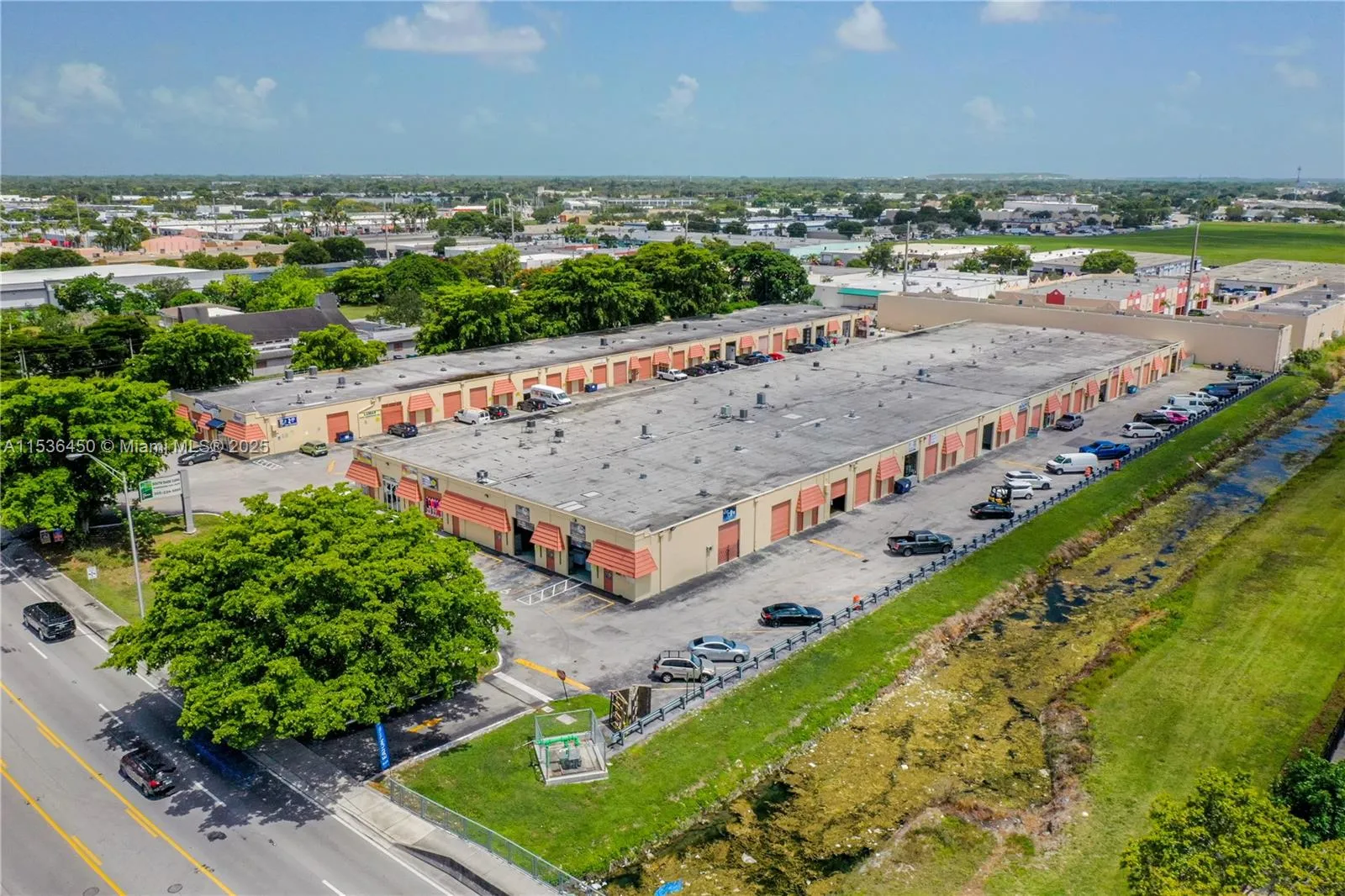 10890 QUAIL ROOST DR, Miami FL 33157