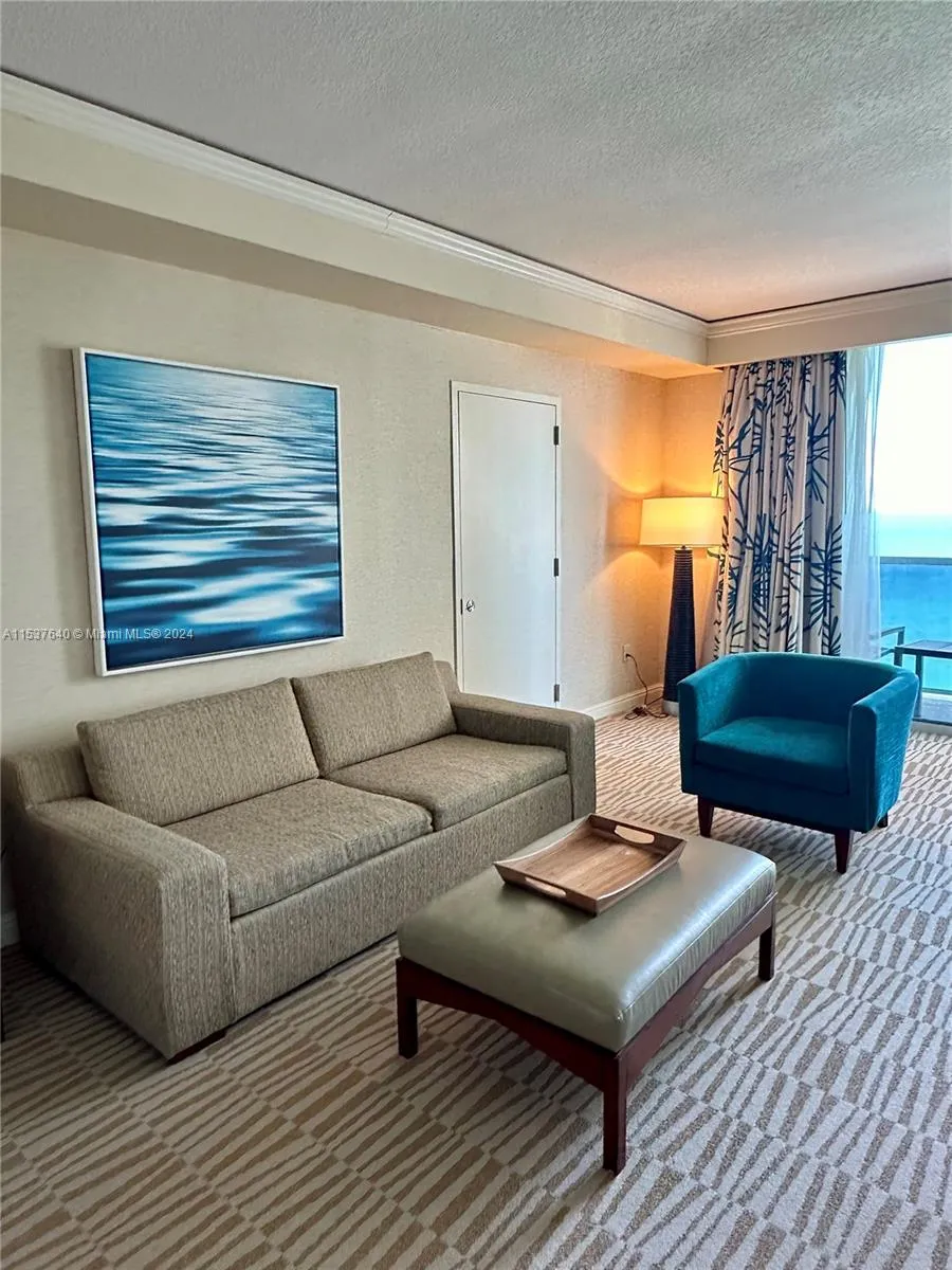 18001 Collins Ave # 2511, Sunny Isles Beach FL 33160