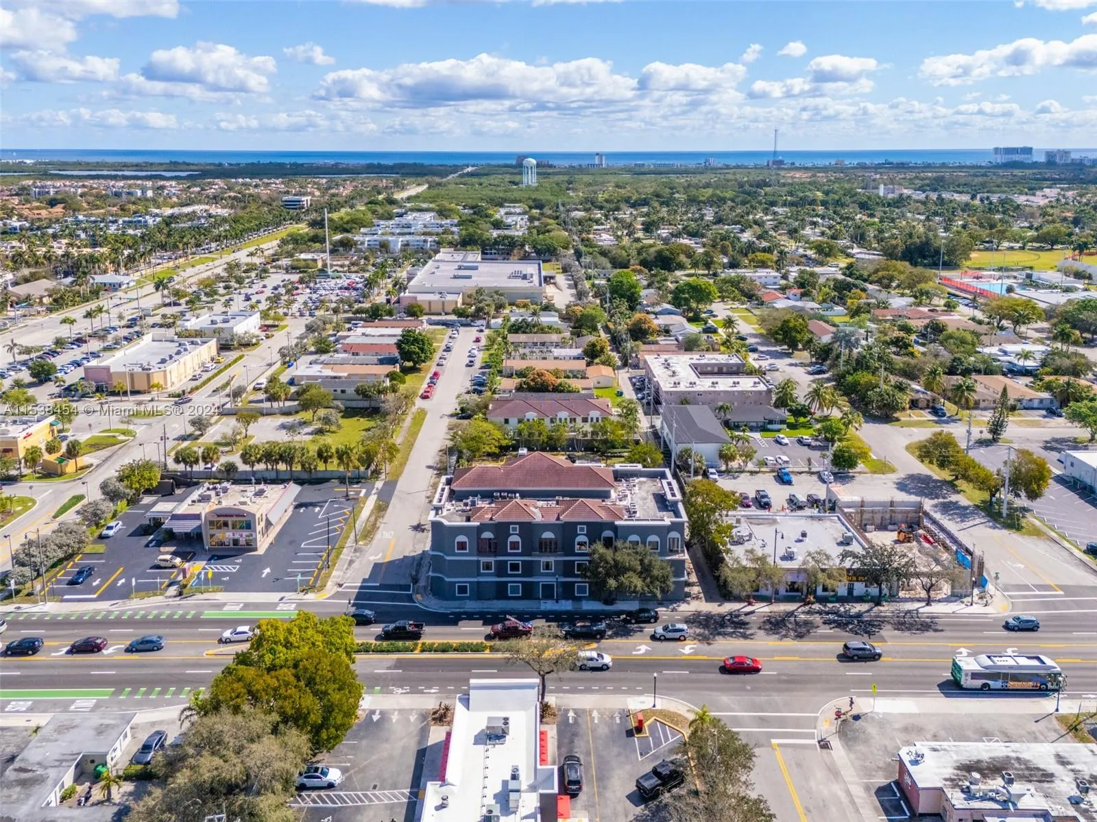 2227 N Federal Hwy, Hollywood FL 33020
