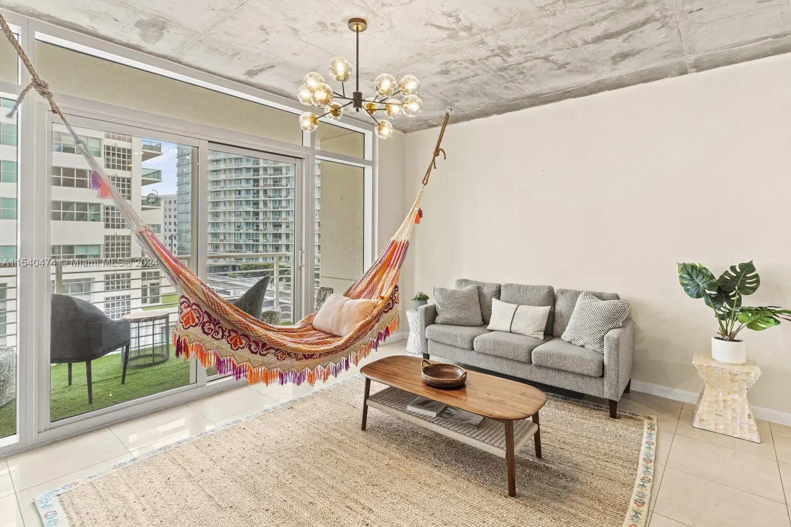 1 bedroom 1 bath for rent at 3250 NE 1st Ave # 803, Miami FL 33137