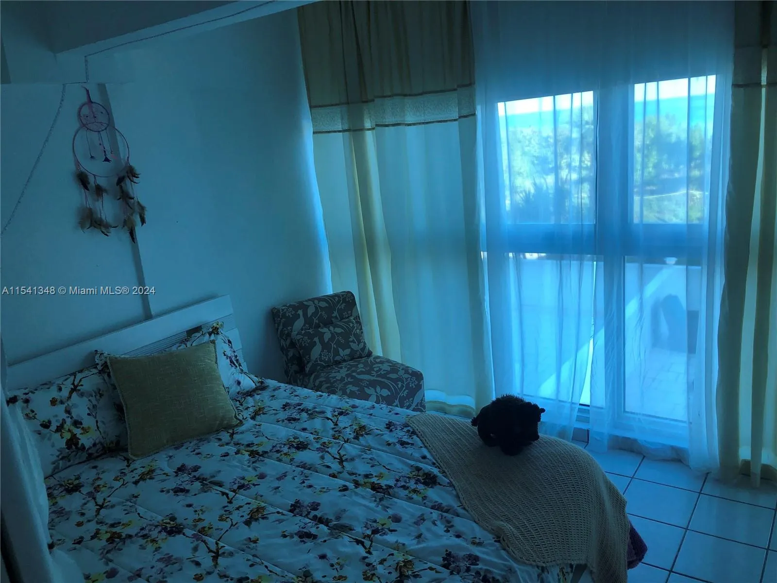 5445 Collins Ave, Miami Beach FL 33140