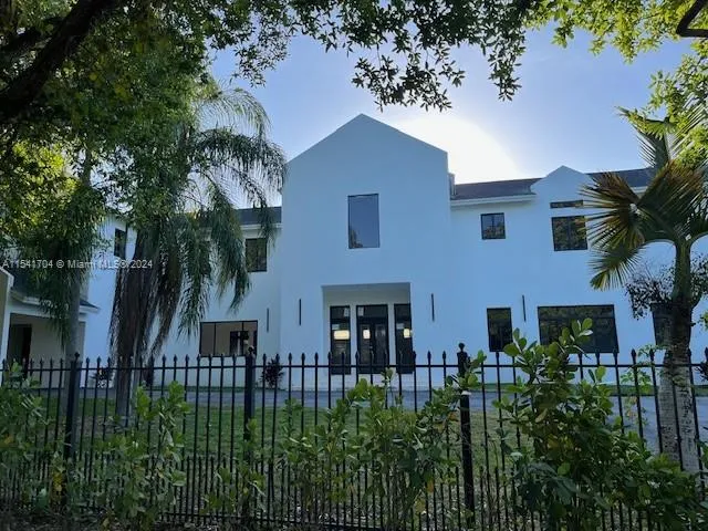 5455 SW 60 CT, Miami FL 33155
