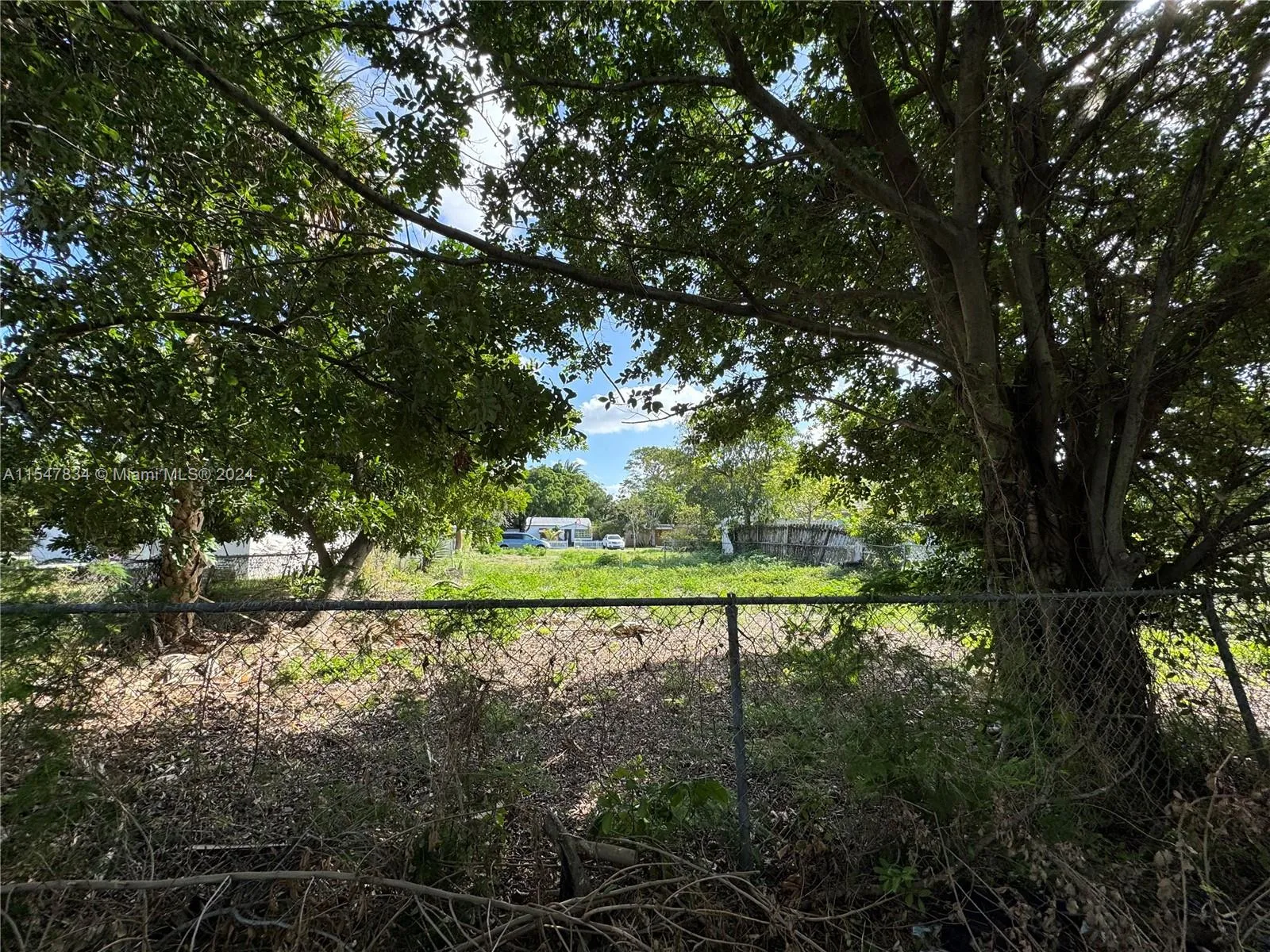 2205 Coolidge St, Hollywood FL 33020