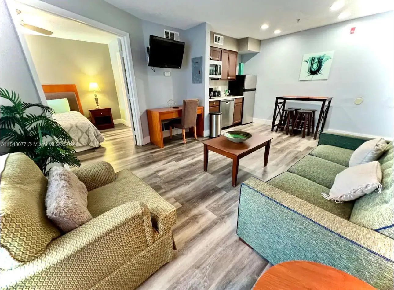1 bedroom 1 bath for sale at 3100 PARKWAY # 617, Kissimmee FL 34747