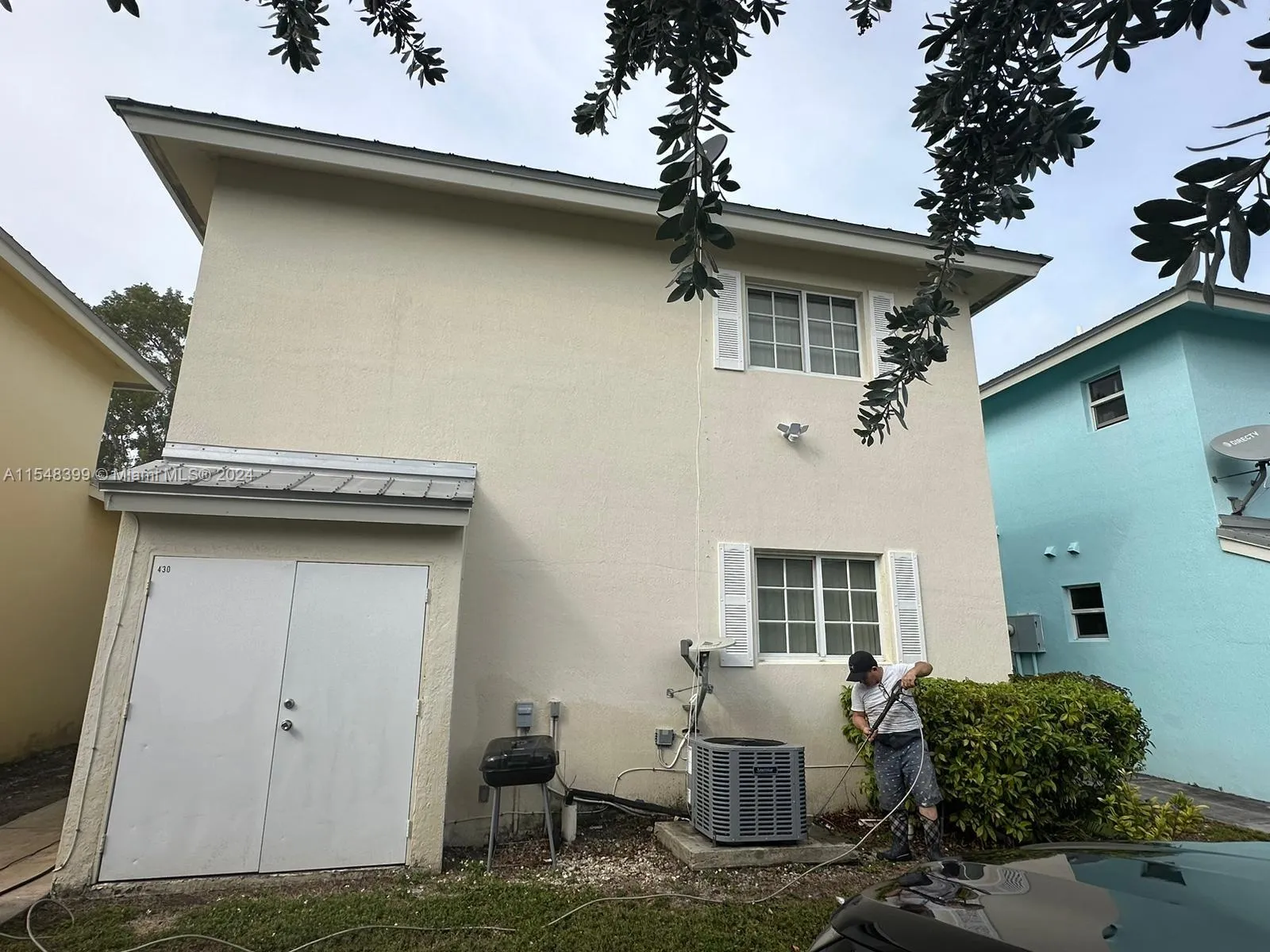 430 NW 20th St, Miami FL 33127