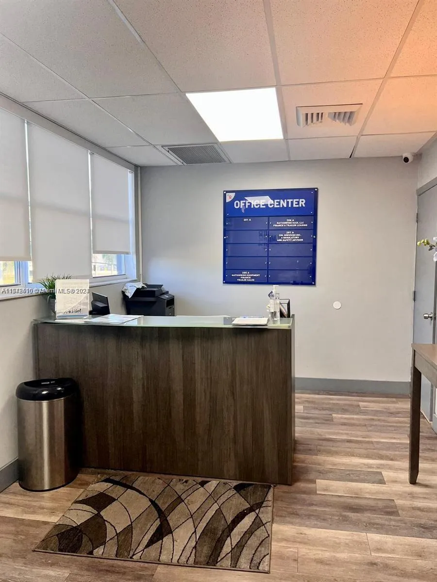 9101 W Okeechobee Rd # 206A, Hialeah Gardens FL 33016
