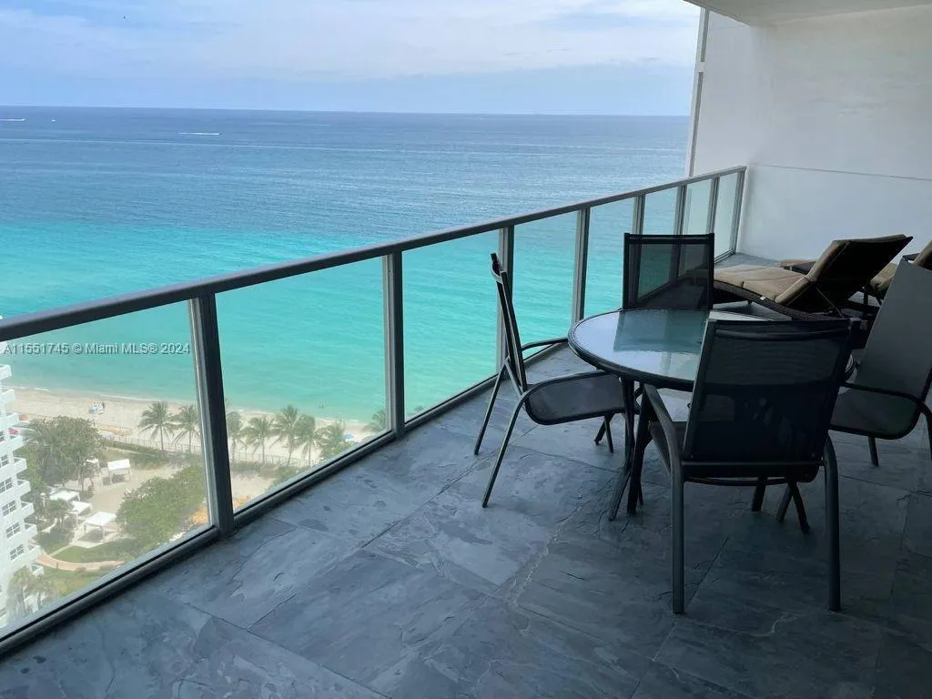 3101 S OCEAN DR # 2003, Hollywood FL 33019