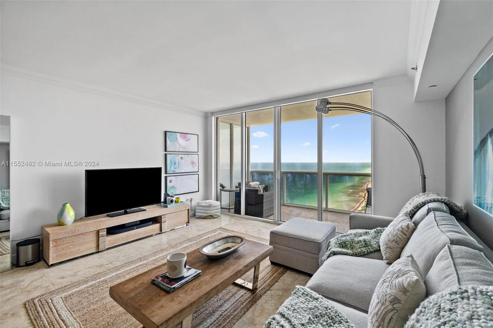 1 bedroom 1 bath for rent at 1830 S Ocean Dr # 5005, Hallandale Beach FL 33009