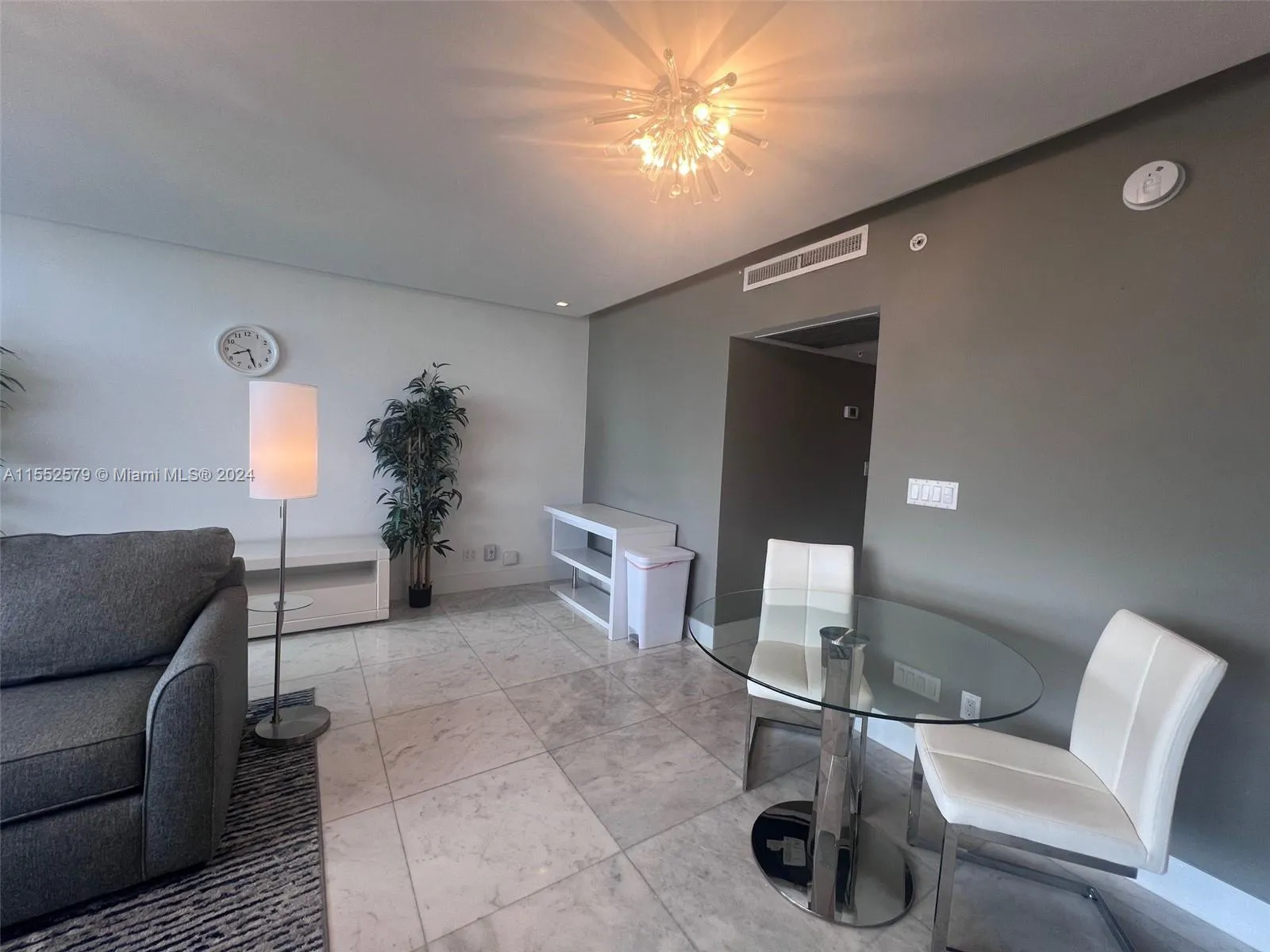 100 Lincoln Rd # 1536, Miami Beach FL 33139