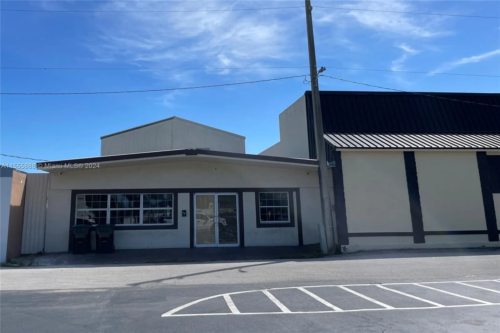 225 E Ventura Ave, Clewiston FL 33440