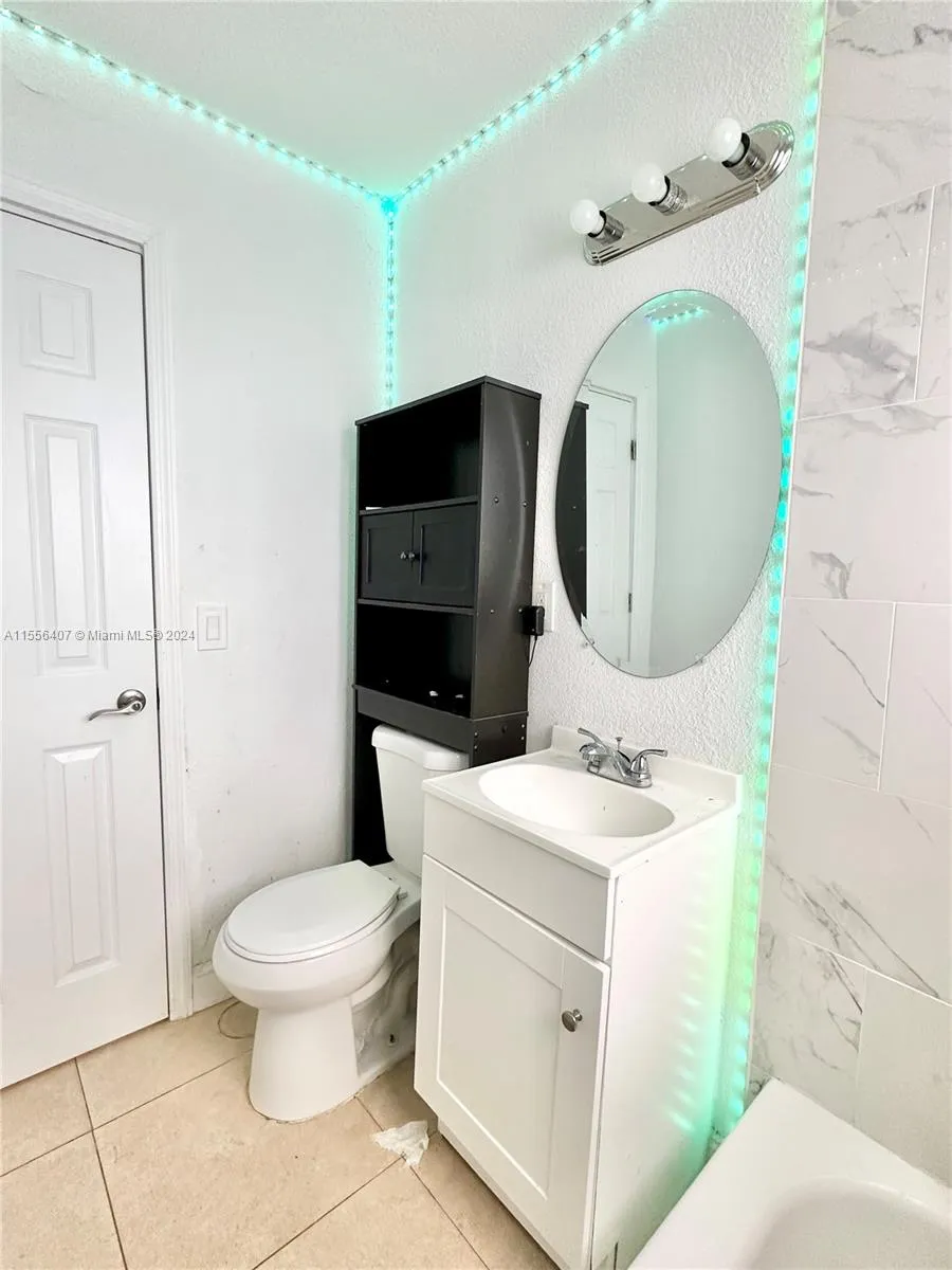 3730 S Avenue  S # 1, Riviera Beach FL 33404