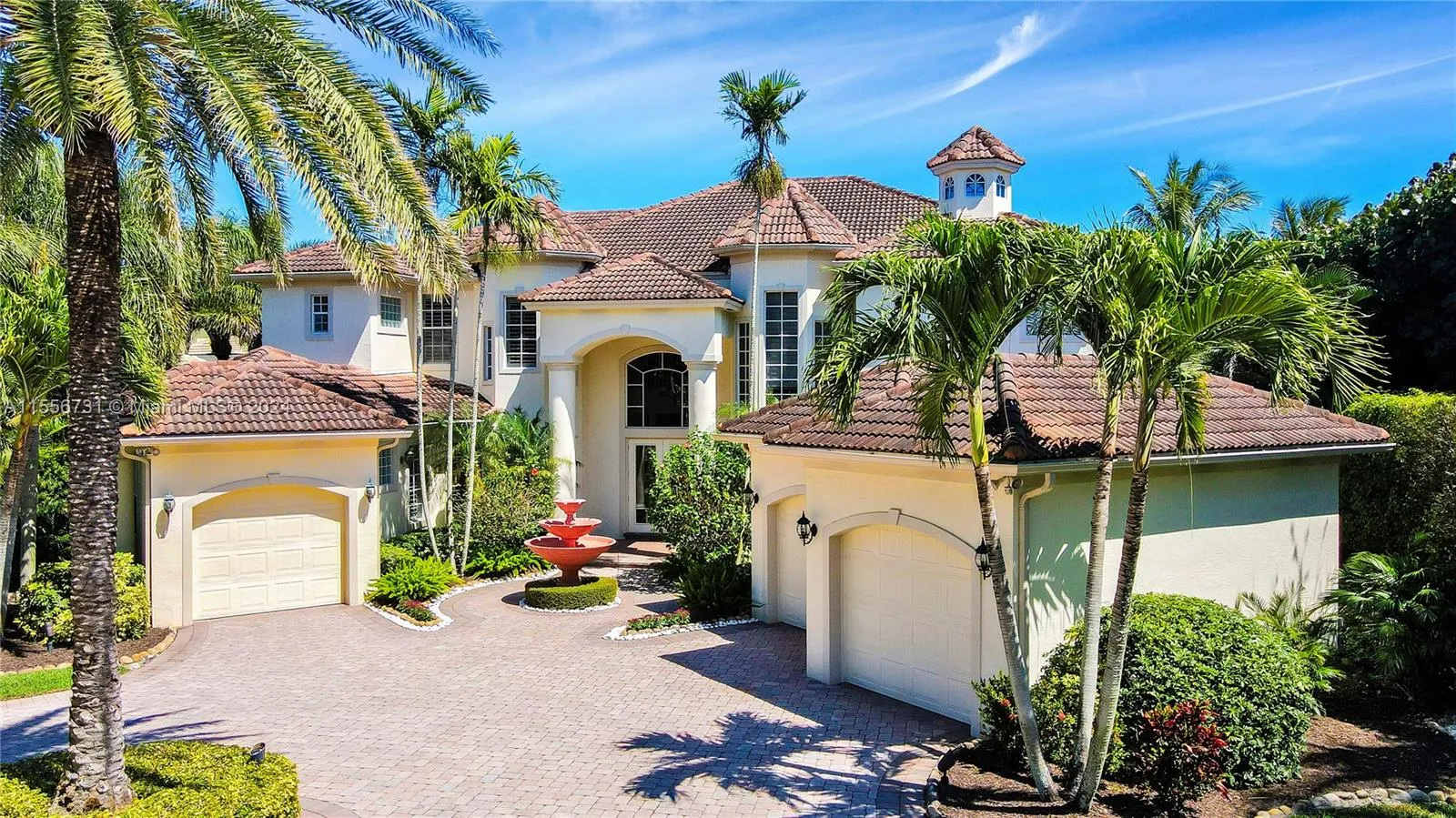 5 bedroom 5 bath for sale at 17581 SE Conch Bar Ave, Jupiter FL 33469