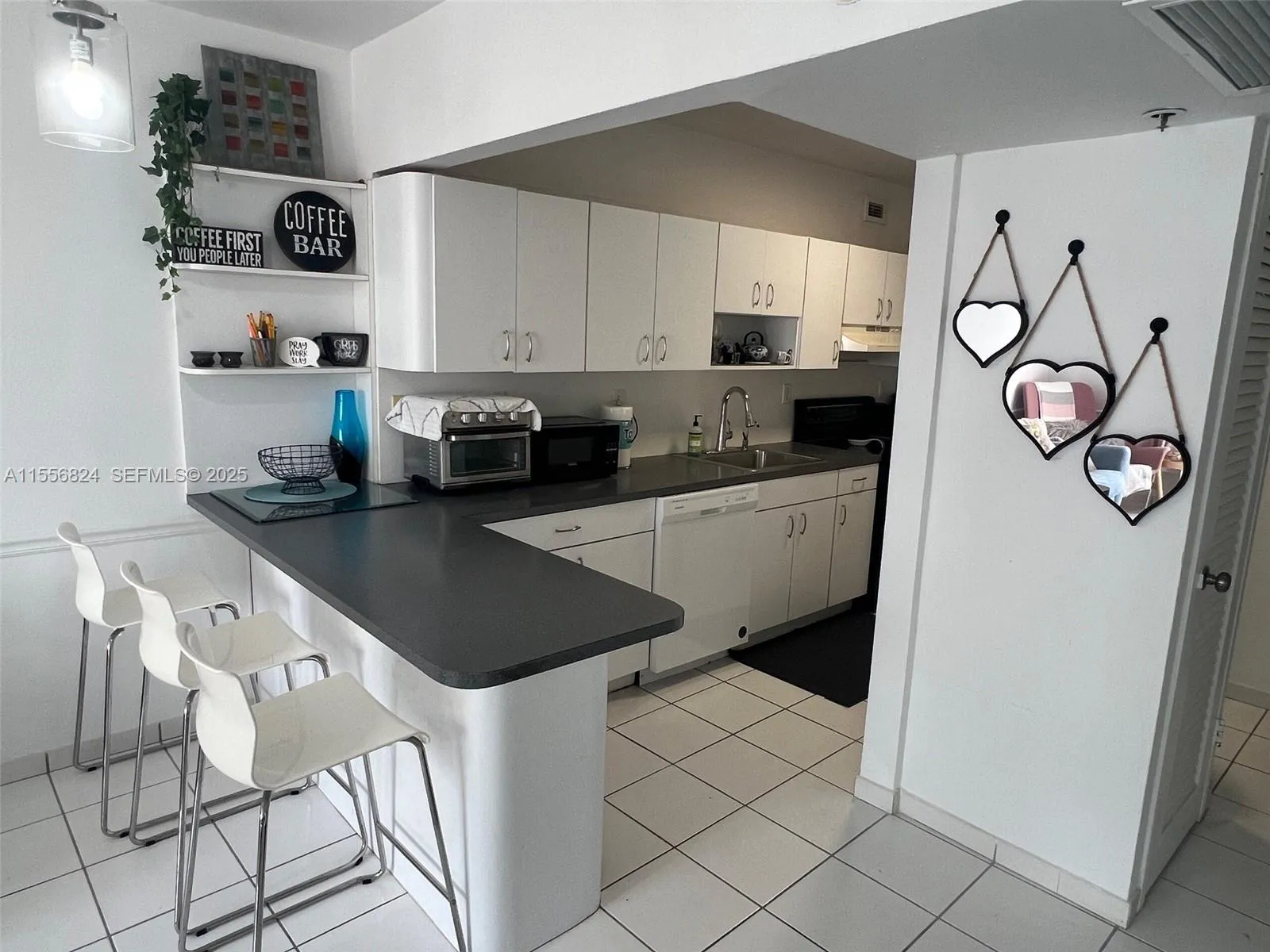 100 Lincoln Rd # 1126, Miami Beach FL 33139